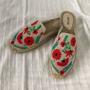 NIB Soludos Ibiza Embroidered Mule